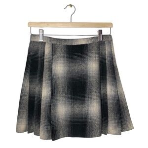 VINTAGE 90s Y2K La Mina Black Grey White Plaid Wool Pleated Mini Skirt Academia